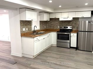 120 Hunter St #BASEMENT, Whitby, ON L1N2H1