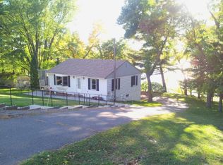 1916 Trupes Ln, Mora, MN 55051