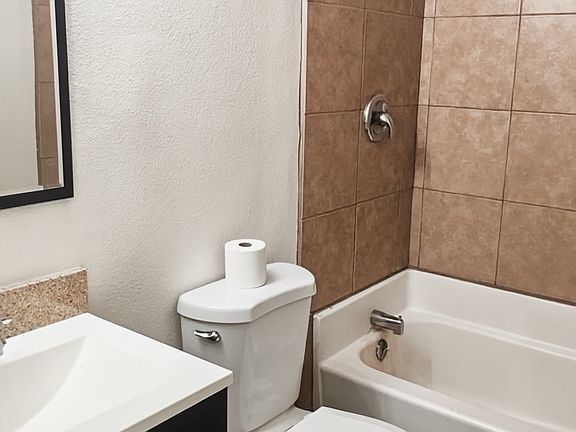 5th image of 10270 Santa Cruz Rd