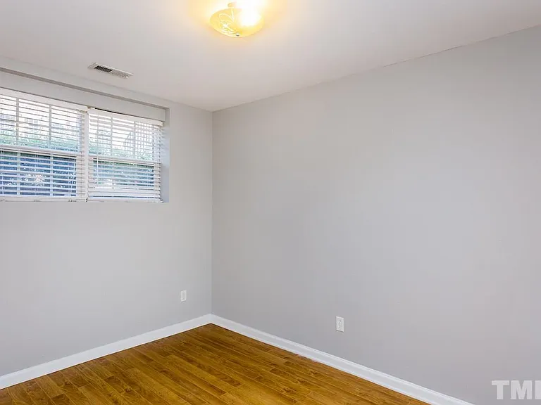 4717 Longhill Ln — Photo 15