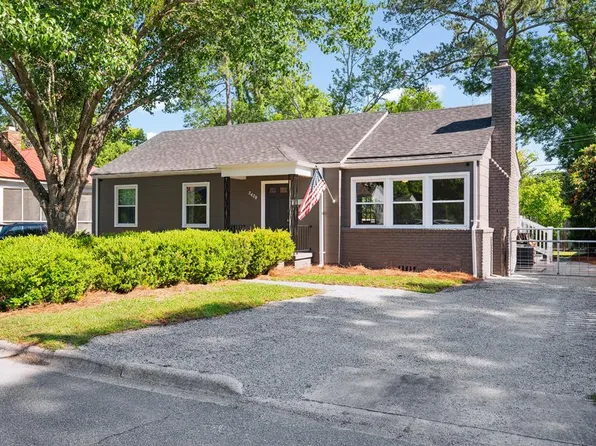 2408 E 40th St, Savannah, GA 31404