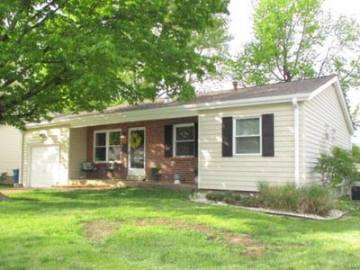 1035 Thompson Dr, Florissant, MO, 63031