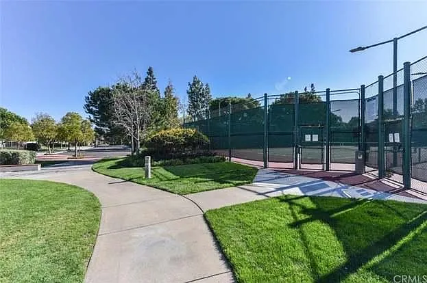 Building Photo - 309 Stanford Ct #42