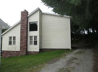 1015 Skyline Dr, Kittanning, PA