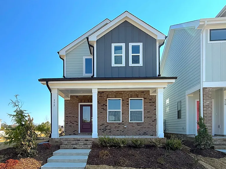 952 Allen Park Dr — Photo 1