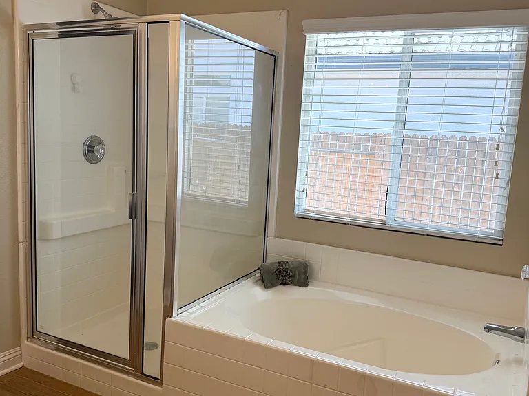 8938 Wedgewood Ct — Photo 18