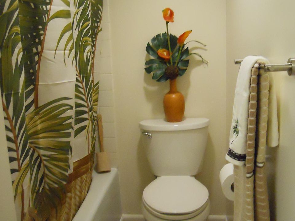 2nd image of 3161 Ala Ilima St APT 101