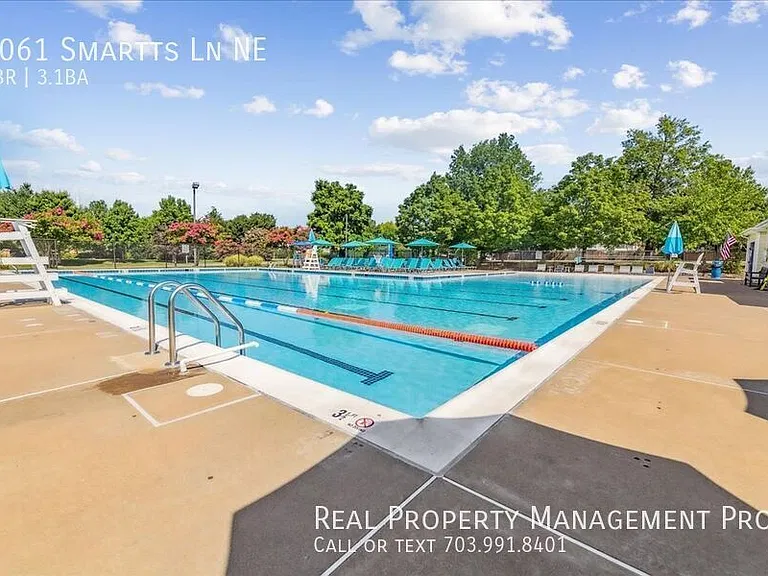 1061 Smartts Ln NE — Photo 43
