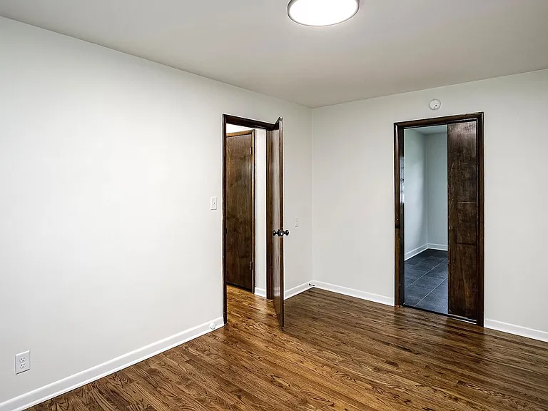 13030 N St — Photo 15