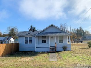 302 2nd St NE, Yelm, WA 98597