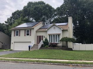 56 Sami Dr, Howell, NJ 07731