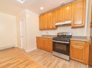 10409 177th St, Jamaica, NY 11433