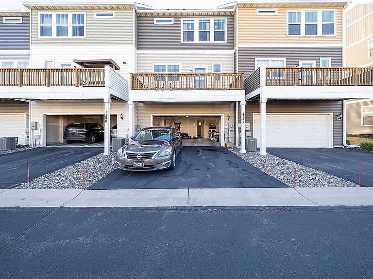 1344 Old Highway 8 NW — Photo 3