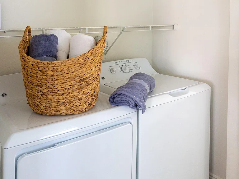 Full Size Washer and Dryer | Woodgate