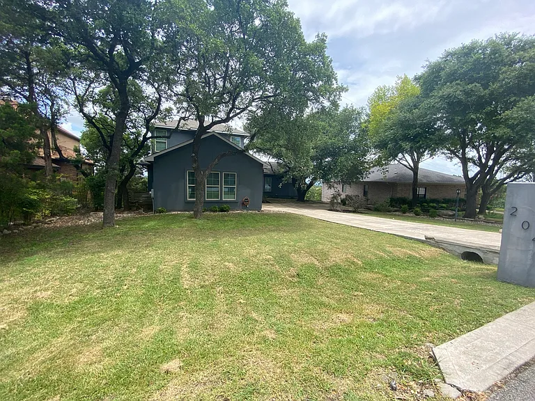 204 Spellbrook Ln — Photo 12