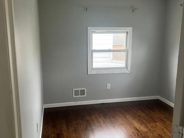 270 Bernard Ter, Hillside, NJ 07205