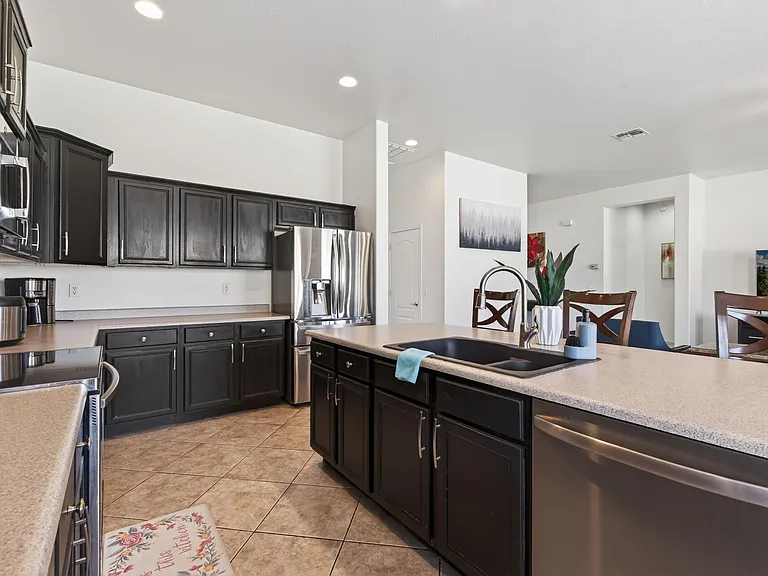 17846 W Buckhorn Dr — Photo 13