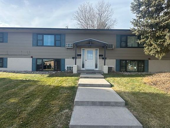2nd image of 2725 Pacific Blvd #2755