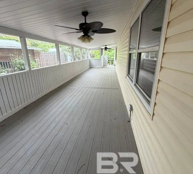 5594 Virginia St — Photo 12