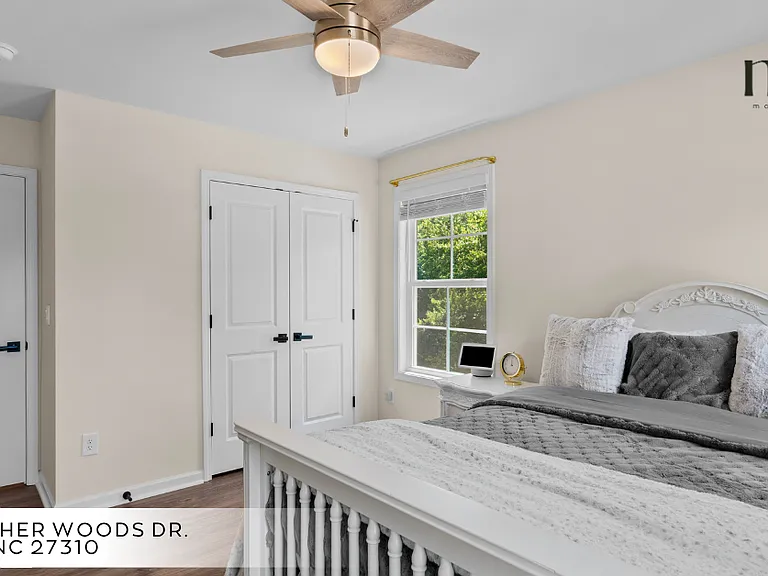 4660 Thatcher Woods Dr — Photo 3