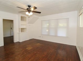 2510 W Wedington Dr, Fayetteville, AR 72701