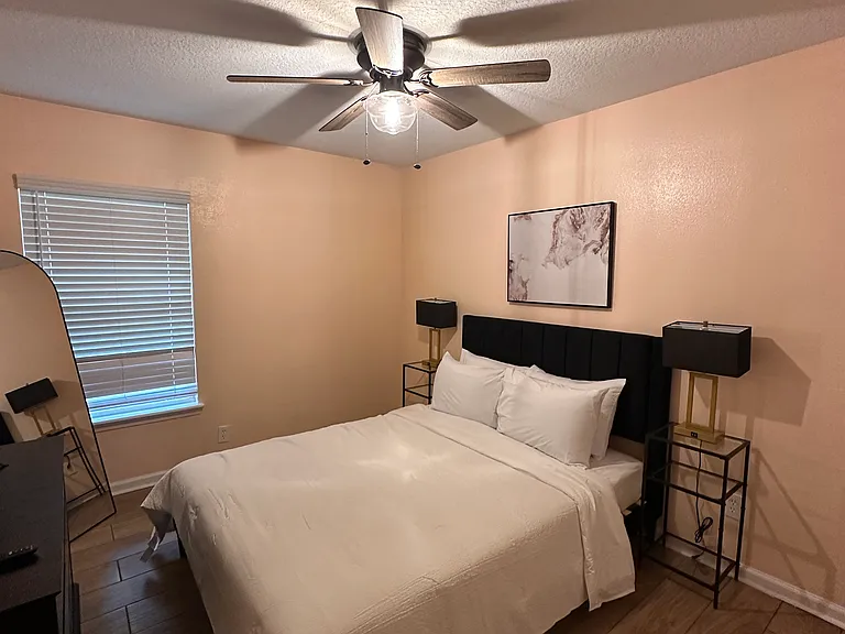 3640 Kirkpatrick Cir #14 — Photo 11