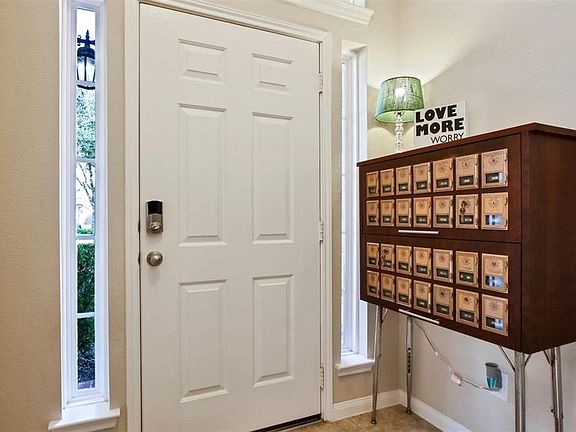 4th image of 6157 Hyde Ct