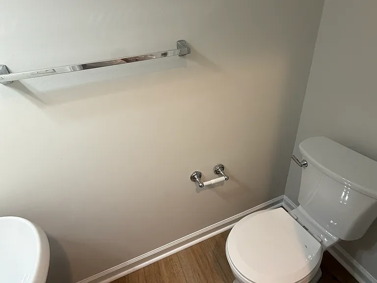 917 Roxy St — Photo 6