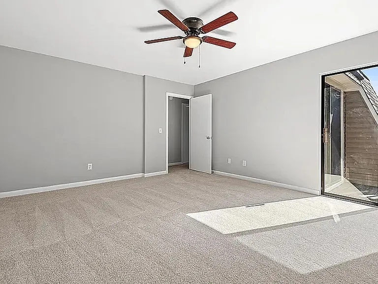 230 Finley Forest Dr — Photo 9