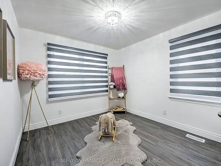 1632 Churchill Ave — Photo 18