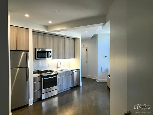 Rented by NY Living Solutions | media 11