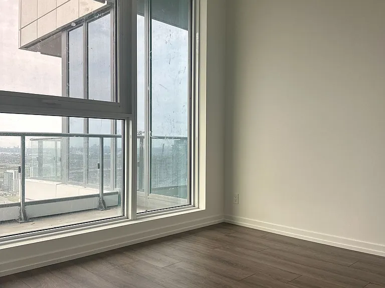 7890 Jane St #4001 — Photo 6