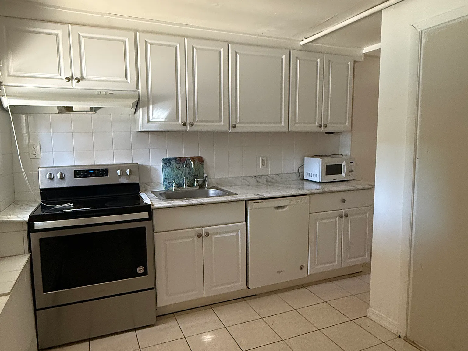 1 bed, $1,850 — Photo 4