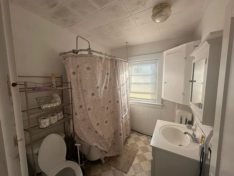 114-116 Pacific St #3 — Photo 5
