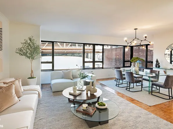 425 E 58th St APT 4F, Manhattan, NY 10022