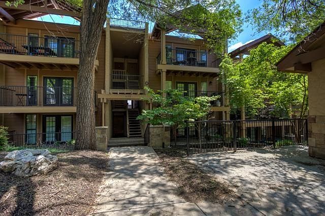 1st image of 4727 Jarboe St APT 66