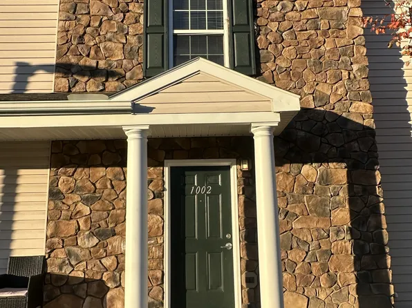 1019 Hot Point Cmns, Shippensburg, PA 17257