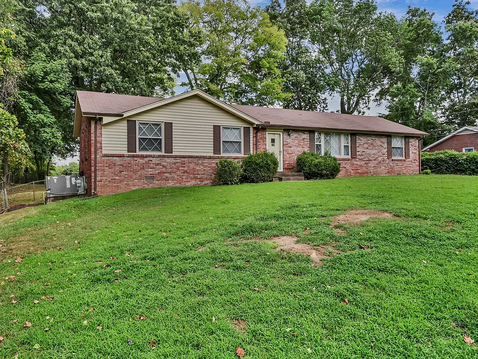 230 Downer Dr