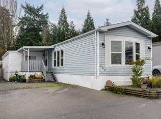 17 Chief Robert Sam Ln #107, New Songhees 1a, BC V9A 4K2