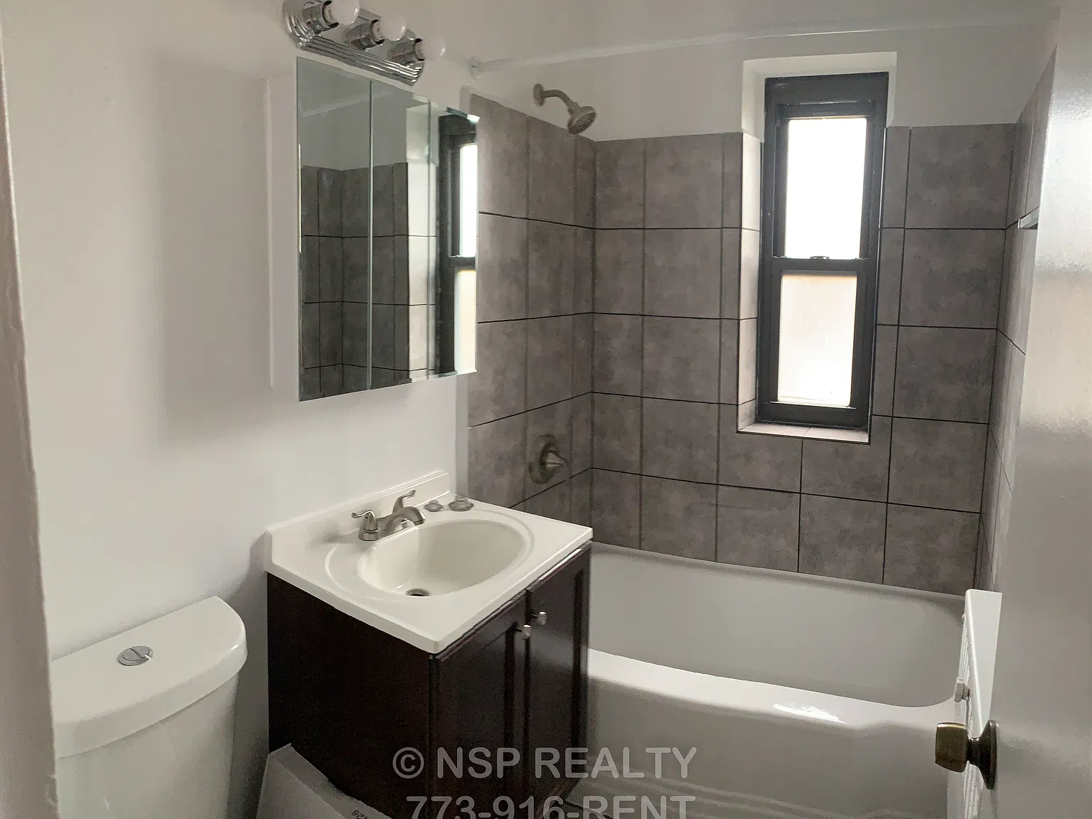 Studio, 350 sqft, $1,300 — Photo 2