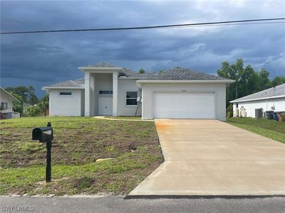 2910 12th St W, Lehigh Acres, FL, 33971