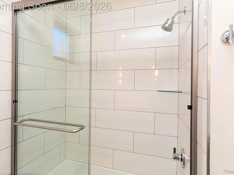 2223 Wabash St — Photo 22
