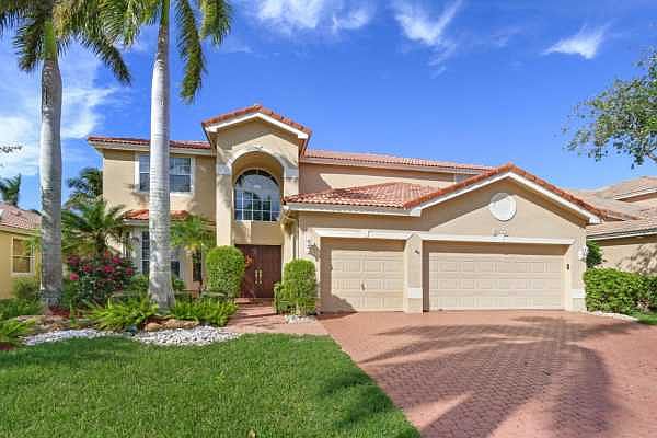 Home For Sale In Boca Falls