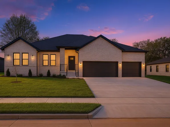 1702 E Cobblestone Drive, Ozark, MO 65721