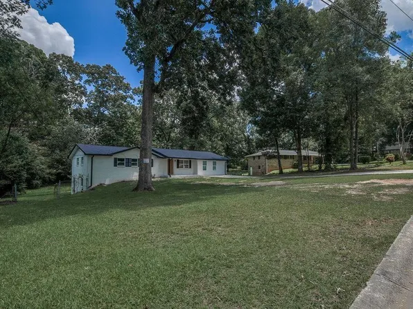 3420 Nina Ct, Douglasville, GA 30135