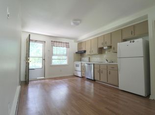 2 Pitt Clarke Rd #2, Norton, MA 02766