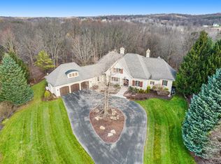 6657 Old Darby Trl NE, Ada, MI 49301