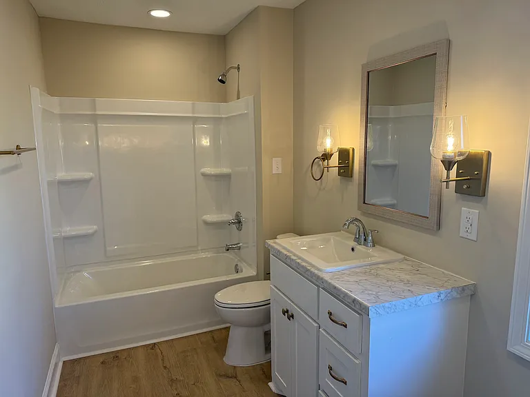 238 Cloverdale Pl — Photo 15