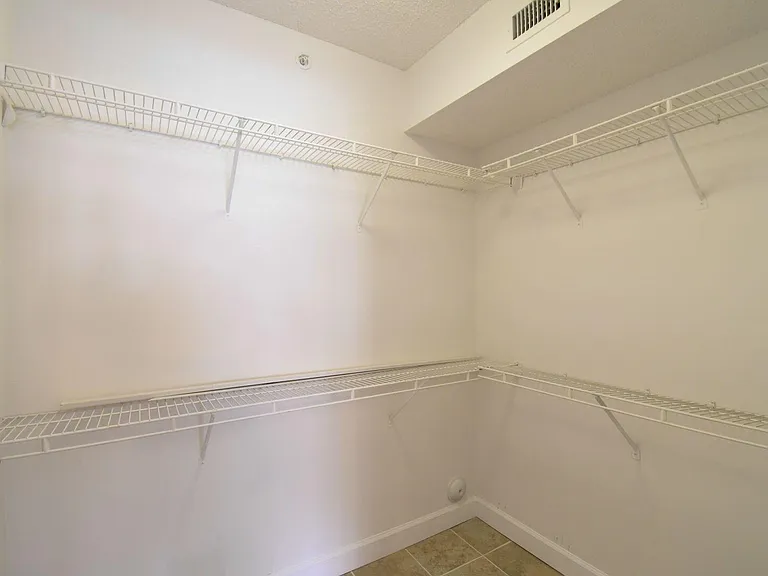15364 Lakes Of Delray Blvd #45 — Photo 9