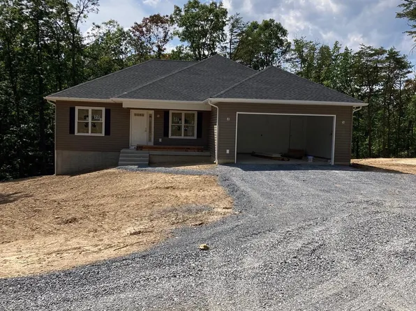 156 Whiskey Bottom Ct, Winchester, VA 22603